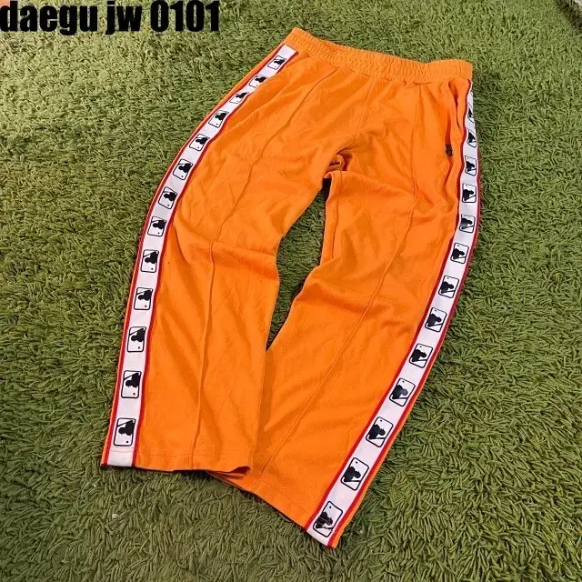 XL(82) MLB PANTS 엠엘비 바지 사이드라인